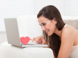 Come conoscere persone e stringere amicizia Online