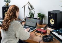 Come collegare subwoofer, monitor studio ed interfaccia audio
